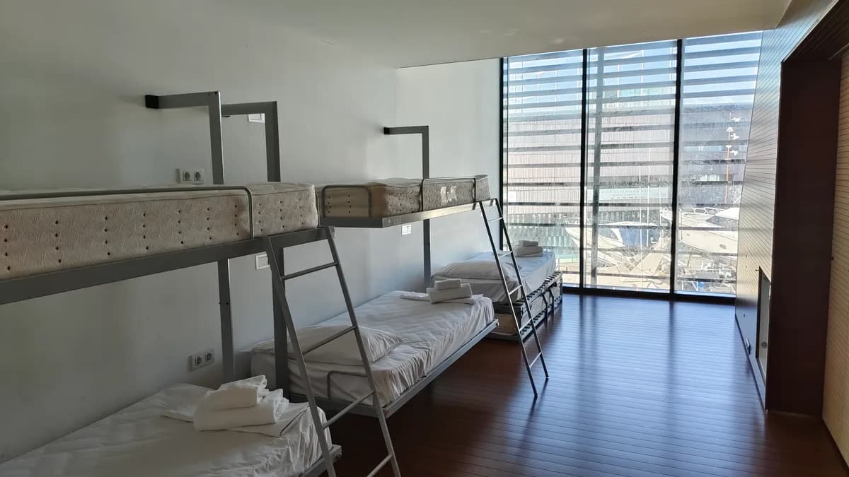 Sailing Experience in Barcelona - Premises 8