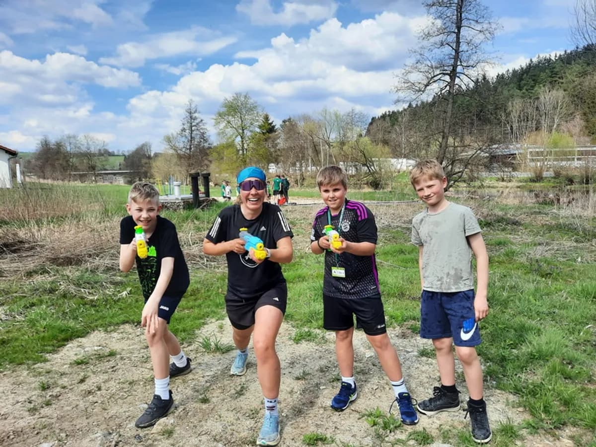 Liderazgo y trabajo en equipo - Happy Camper 5