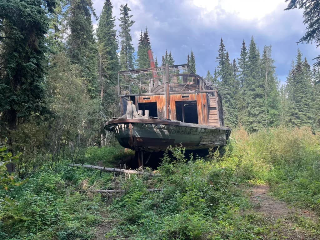 Yukon Exploration - Canada - Premises 5