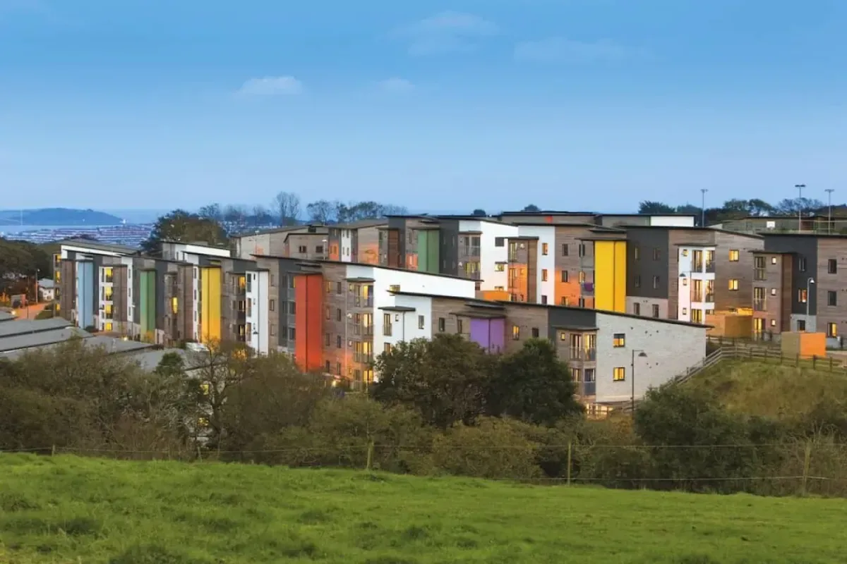 Adventure & English Camp – Cornwall & London - Premises 4