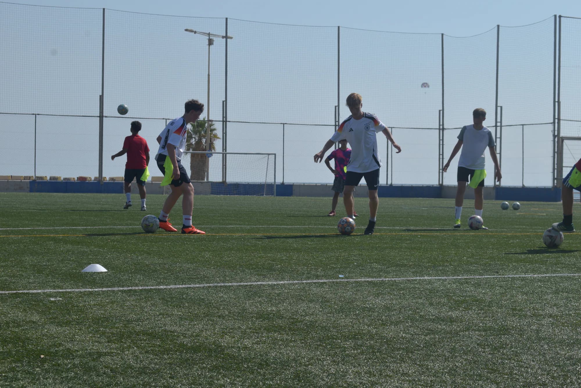 Campamento de Fútbol (soccer) y Vela - Barcelona Afternoon - Activities - Afternoon 4